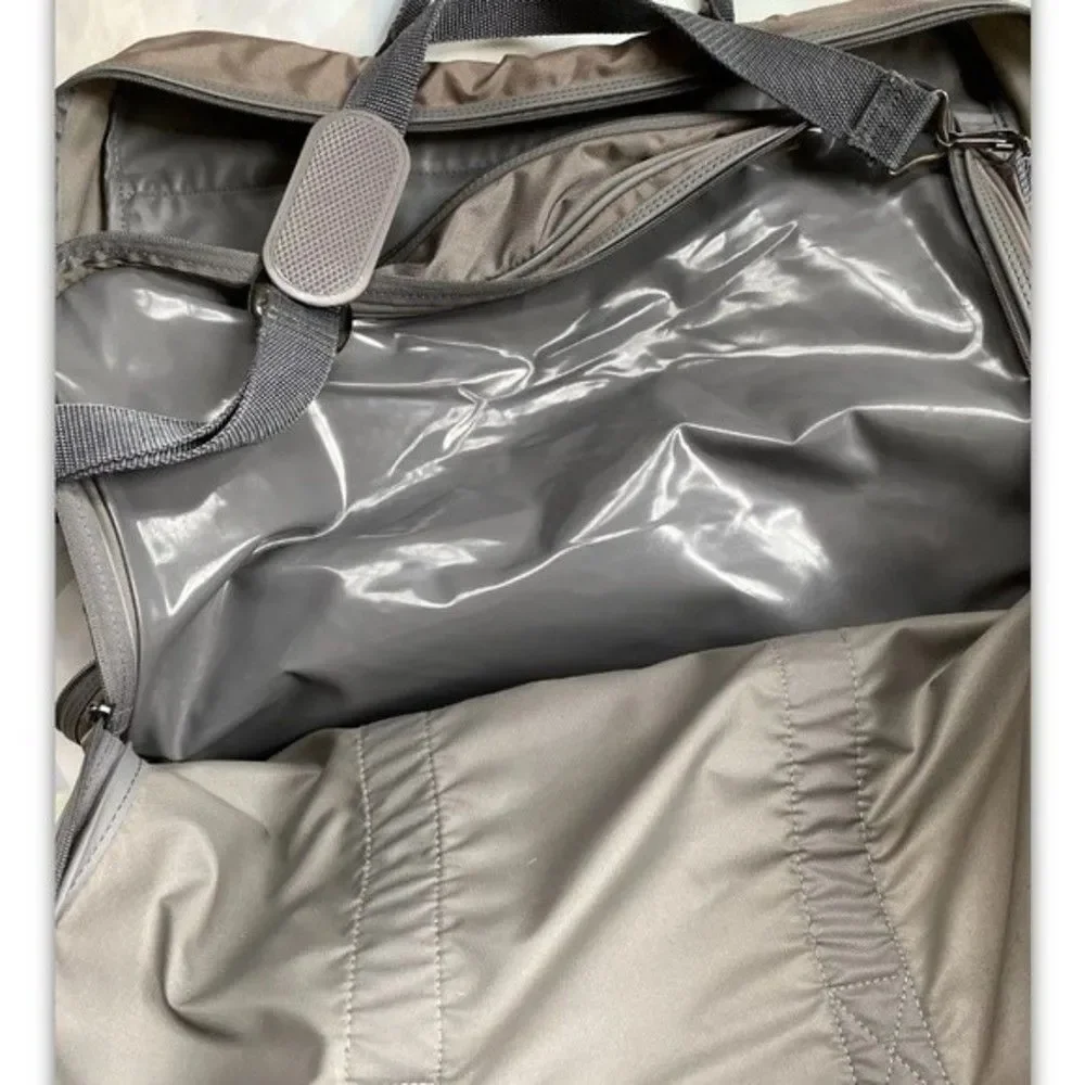 VTG Monarch Luggage Holiday New York Messenger Carry-On Shoulder XL Gray